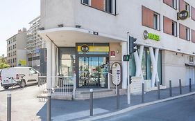 B&B Hotel Marseille Centre La Timone